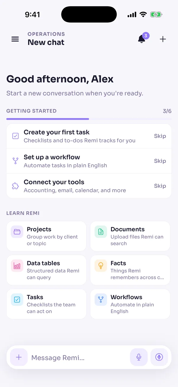 A new chat with a greeting, the getting-started list and things to try